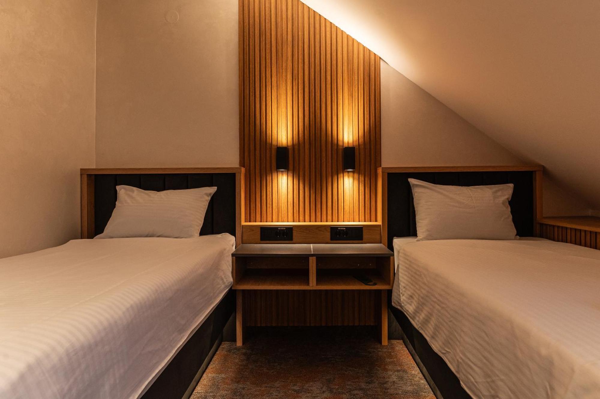 Hotel Astral Šabac Esterno foto